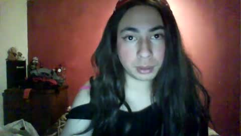 Snapshot of yasmin_paez23 chatting on December 11, 2024, 2:30 am Yasmin Paez online show from December 11, 2024, 2:30 am