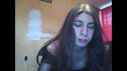 Snapshot of yasmin_paez23 chatting on December 20, 2025, 11:23 pm Yasmin Paez online show from December 20, 2025, 11:23 pm