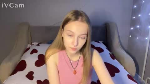 Snapshot of yasminalouf chatting on January 5, 2026, 8:56 pm yasmina online show from January 5, 2026, 8:56 pm