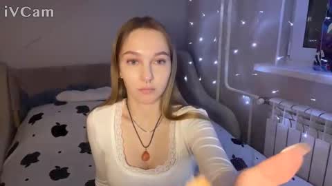 Snapshot of yasminalouf chatting on January 13, 2026, 6:35 pm yasmina online show from January 13, 2026, 6:35 pm