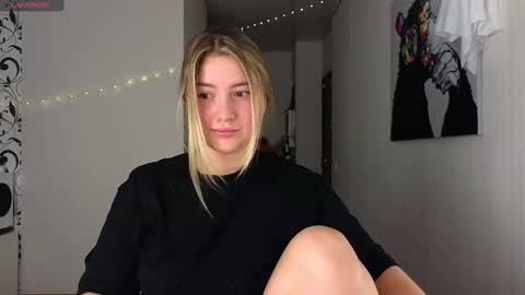 Yasyaa  online show from January 15, 2025, 3:00 am