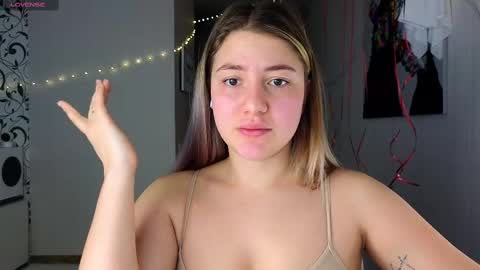 Yasyaa  online show from March 6, 2025, 4:19 am