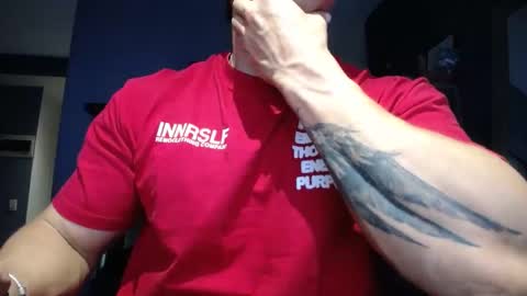 Snapshot of yatho_ chatting on September 9, 2025, 2:11 am yahto online show from September 9, 2025, 2:11 am