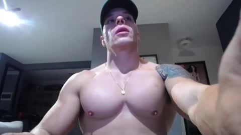 Snapshot of yatho_ chatting on October 29, 2025, 2:03 am yahto online show from October 29, 2025, 2:03 am