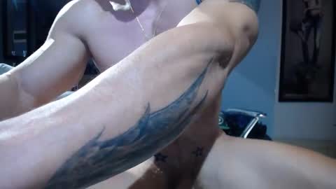 Snapshot of yatho_ chatting on November 26, 2025, 2:23 am yahto online show from November 26, 2025, 2:23 am