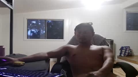 yawnimhorny online show from December 27, 2024, 4:04 am