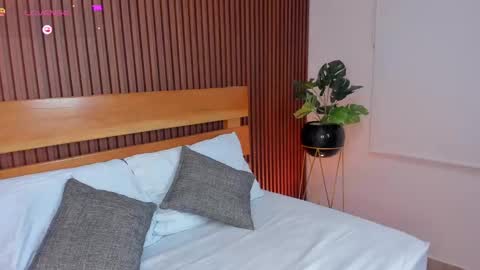 Snapshot of yaya23x chatting on September 26, 2025, 1:37 pm yaya23x online show from September 26, 2025, 1:37 pm