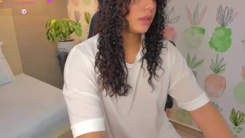 Snapshot of yaya23x chatting on October 1, 2025, 2:12 pm yaya23x online show from October 1, 2025, 2:12 pm