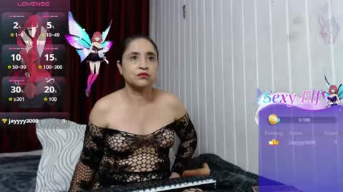yaya____ online show from April 27, 2026, 3:21 pm