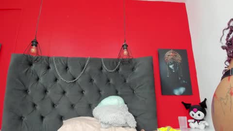 Snapshot of yayahilton chatting on February 6, 2025, 8:39 am YAYA online show from February 6, 2025, 8:39 am