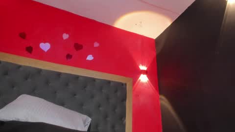 Snapshot of yayahilton chatting on June 5, 2026, 5:58 am YAYA online show from June 5, 2026, 5:58 am