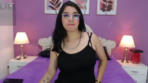 Snapshot of yayaqueen chatting on June 9, 2026, 12:06 pm Yaya online show from June 9, 2026, 12:06 pm