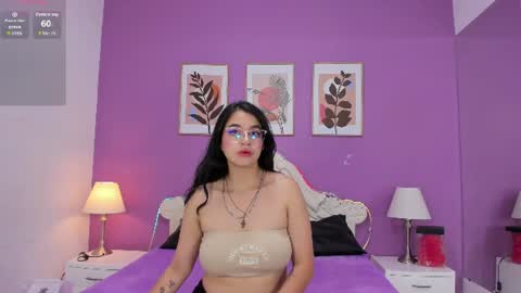Snapshot of yayaqueen chatting on June 24, 2026, 11:31 am Yaya online show from June 24, 2026, 11:31 am