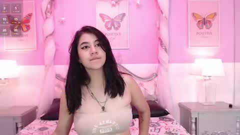 Snapshot of yayaqueen chatting on July 12, 2026, 12:18 pm Yaya online show from July 12, 2026, 12:18 pm