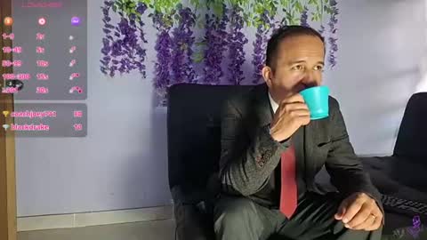 Hazzan y Greisy online show from June 18, 2026, 3:49 pm