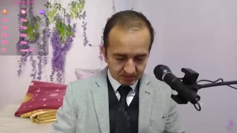 Hazzan online show from September 28, 2025, 4:12 pm