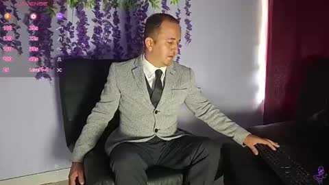 Hazzan online show from June 4, 2026, 2:12 pm