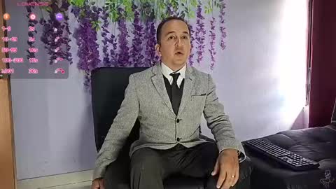 Hazzan online show from June 8, 2026, 1:22 pm