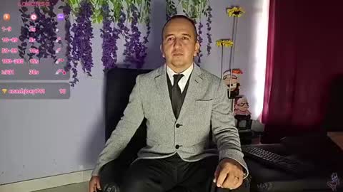 Hazzan online show from July 10, 2026, 2:52 pm