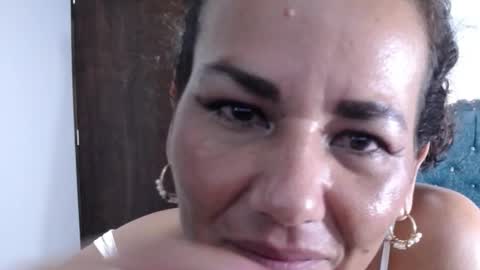 Snapshot of yazmin_mature chatting on December 30, 2024, 6:53 am Jasmin online show from December 30, 2024, 6:53 am