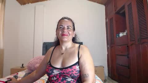 Snapshot of yazmin_mature chatting on November 18, 2025, 3:38 pm Jasmin online show from November 18, 2025, 3:38 pm