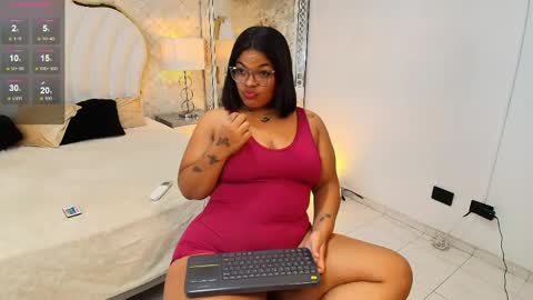 YazminJenner  online show from May 1, 2026, 5:56 am