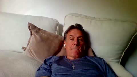 yeah_baby6988 online show from April 27, 2026, 1:25 am