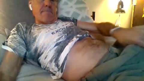 yeah_baby6988 online show from May 13, 2026, 1:47 am