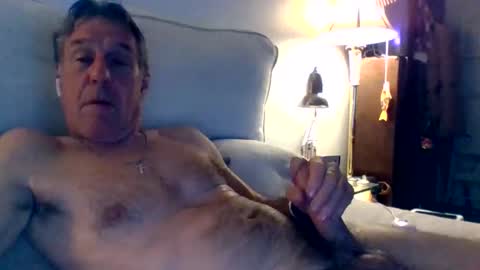 yeah_baby6988 online show from May 21, 2026, 5:47 am