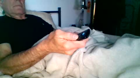 yeah_baby6988 online show from May 25, 2026, 12:55 pm