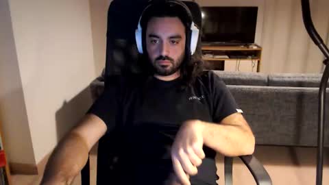 yeeaahoo online show from February 18, 2026, 7:21 pm