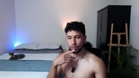 Snapshot of yeff_stone chatting on May 21, 2026, 1:12 am yeff online show from May 21, 2026, 1:12 am