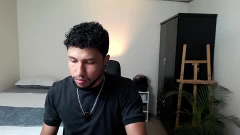 Snapshot of yeff_stone chatting on May 26, 2026, 11:01 pm yeff online show from May 26, 2026, 11:01 pm