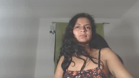 Snapshot of yemaya_28 chatting on December 21, 2025, 11:23 pm Yemaya 28 online show from December 21, 2025, 11:23 pm