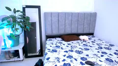 YEM online show from September 20, 2025, 12:06 pm