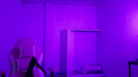 Snapshot of yera_sh chatting on February 13, 2026, 2:29 am YERA online show from February 13, 2026, 2:29 am