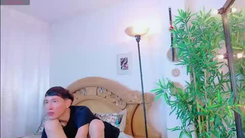 yeremmy_twink online show from June 5, 2026, 7:19 pm