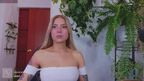 Snapshot of yeriawaddell_ chatting on March 26, 2026, 10:26 pm yeriawaddell online show from March 26, 2026, 10:26 pm