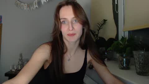 Zoe online show from February 12, 2025, 9:11 pm