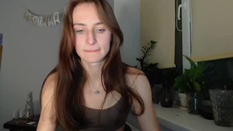 Zoe online show from February 13, 2025, 9:27 pm