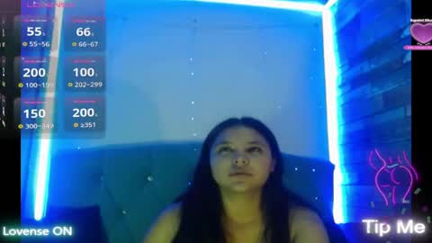 yesamin_stone18 online show from April 26, 2026, 12:03 pm