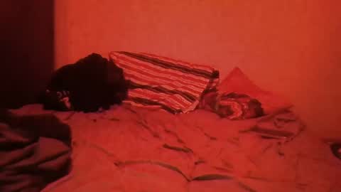 yeshuaaa999 online show from February 9, 2025, 2:28 am