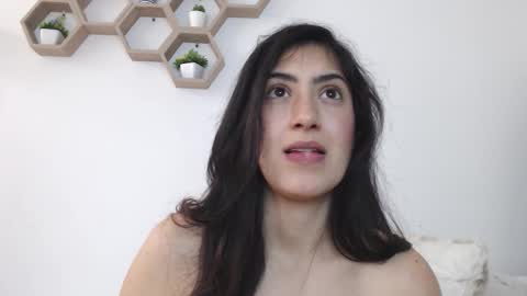 Snapshot of yesikacosta chatting on February 21, 2026, 5:25 pm yesikacosta online show from February 21, 2026, 5:25 pm