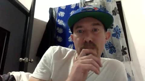 yesplesae online show from April 12, 2026, 5:45 am