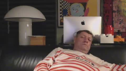 Snapshot of yessex247 chatting on December 2, 2024, 5:04 am yessex247 online show from December 2, 2024, 5:04 am