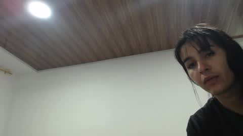 yessica and andres online show from April 25, 2026, 2:36 am