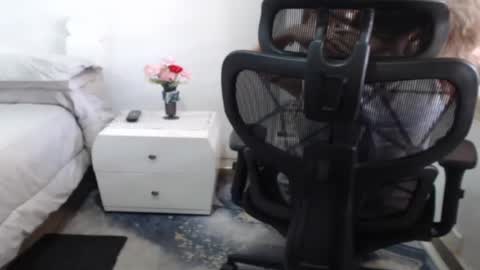 jessy online show from July 28, 2026, 6:07 pm