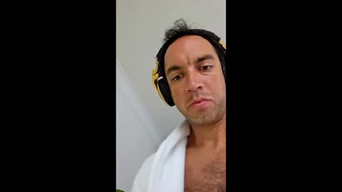 yesyes33369 online show from June 3, 2026, 2:33 pm