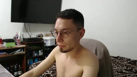 yinmao08 online show from February 3, 2026, 2:53 am