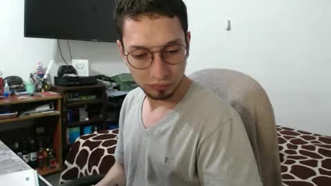 yinmao08 online show from March 8, 2026, 10:13 pm